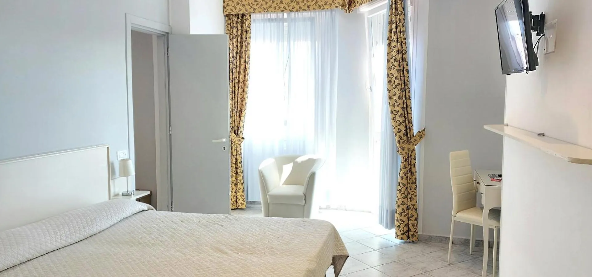 Hotel Vina del Mar Pineta Lido di Jesolo 4*,